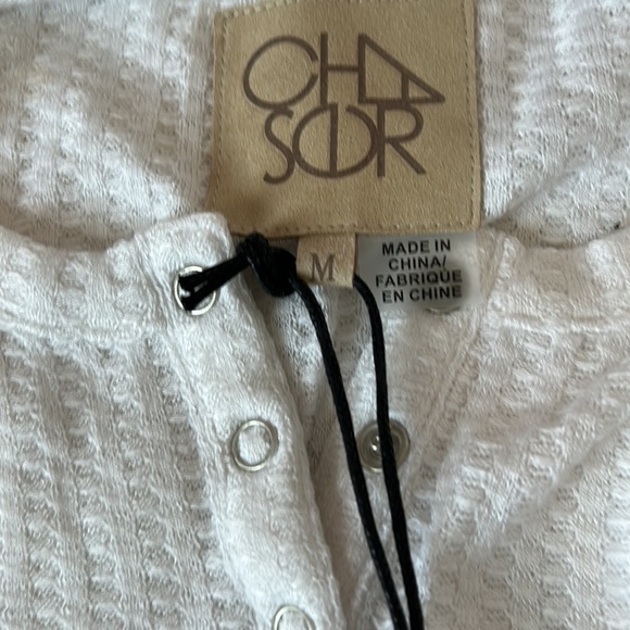 *WHITE* NWT, Chaser, Women’s, THERMAL 3/4 SLEEVE DOUBLE COLD SHOULDER HENLEY‎ - Picture 6 of 7